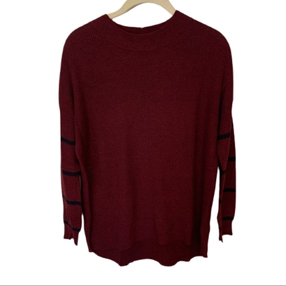 American Eagle Sweater size X Small